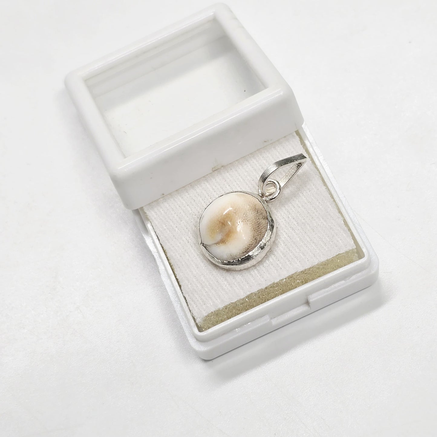 Gemstone Locket — Gomti Chakra