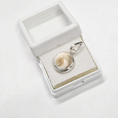 Gemstone Locket — Gomti Chakra