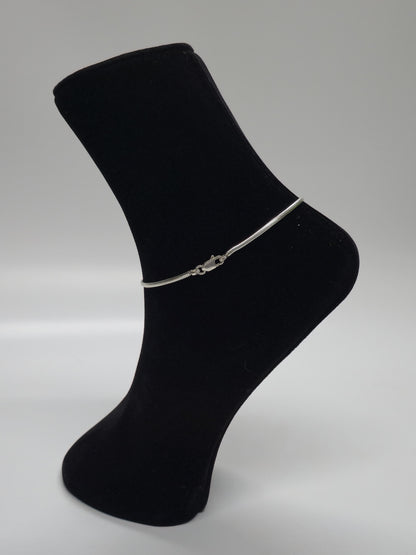 Handmade Light Weight Silver Flat Anklet for teen & women