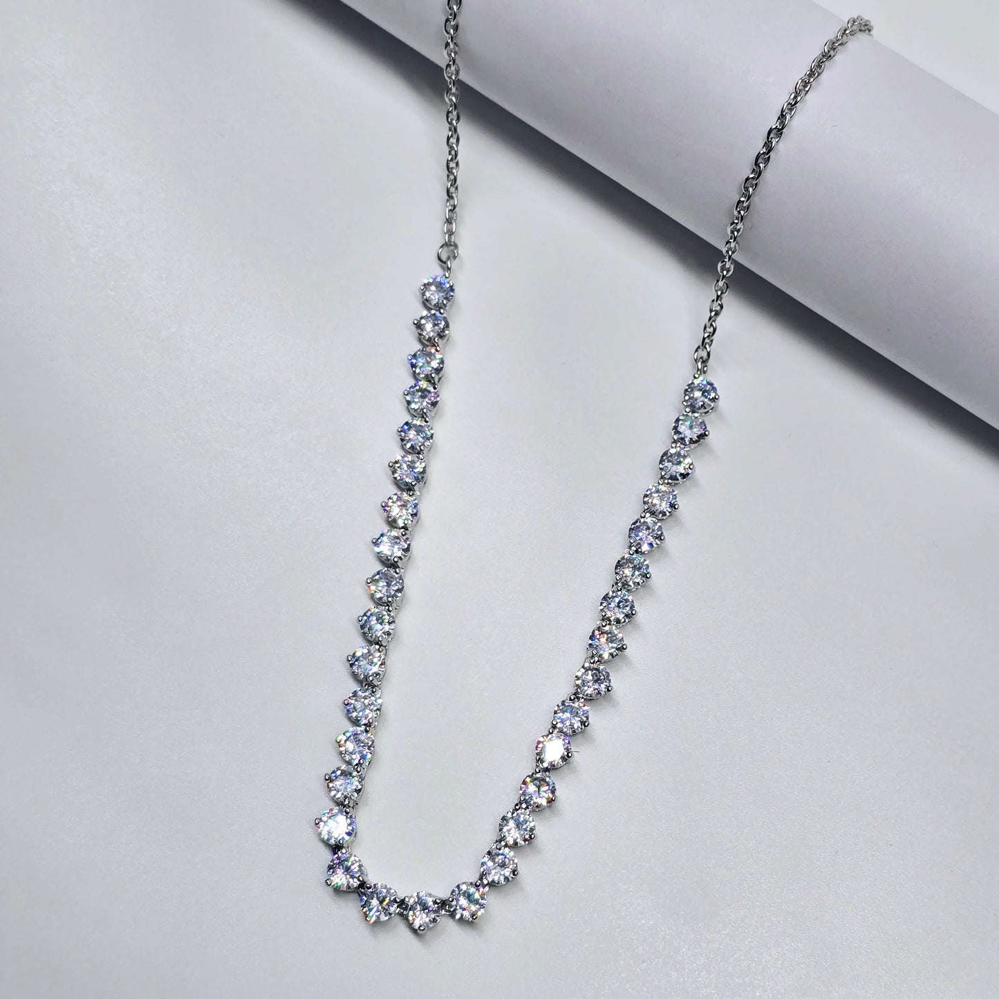 A 925 Sterling Silver Chain With A LAyer of Single Diamond Cut Stones