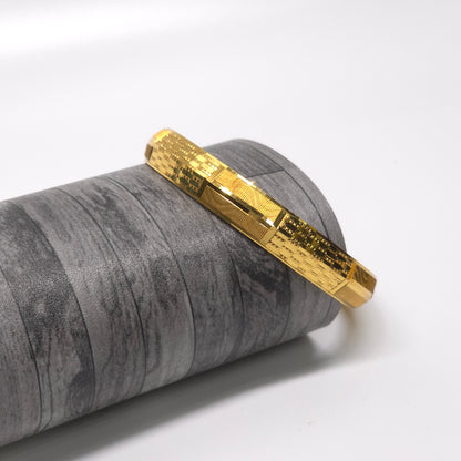 Pure 22kt Hallmarked Gold Gents kada gb002