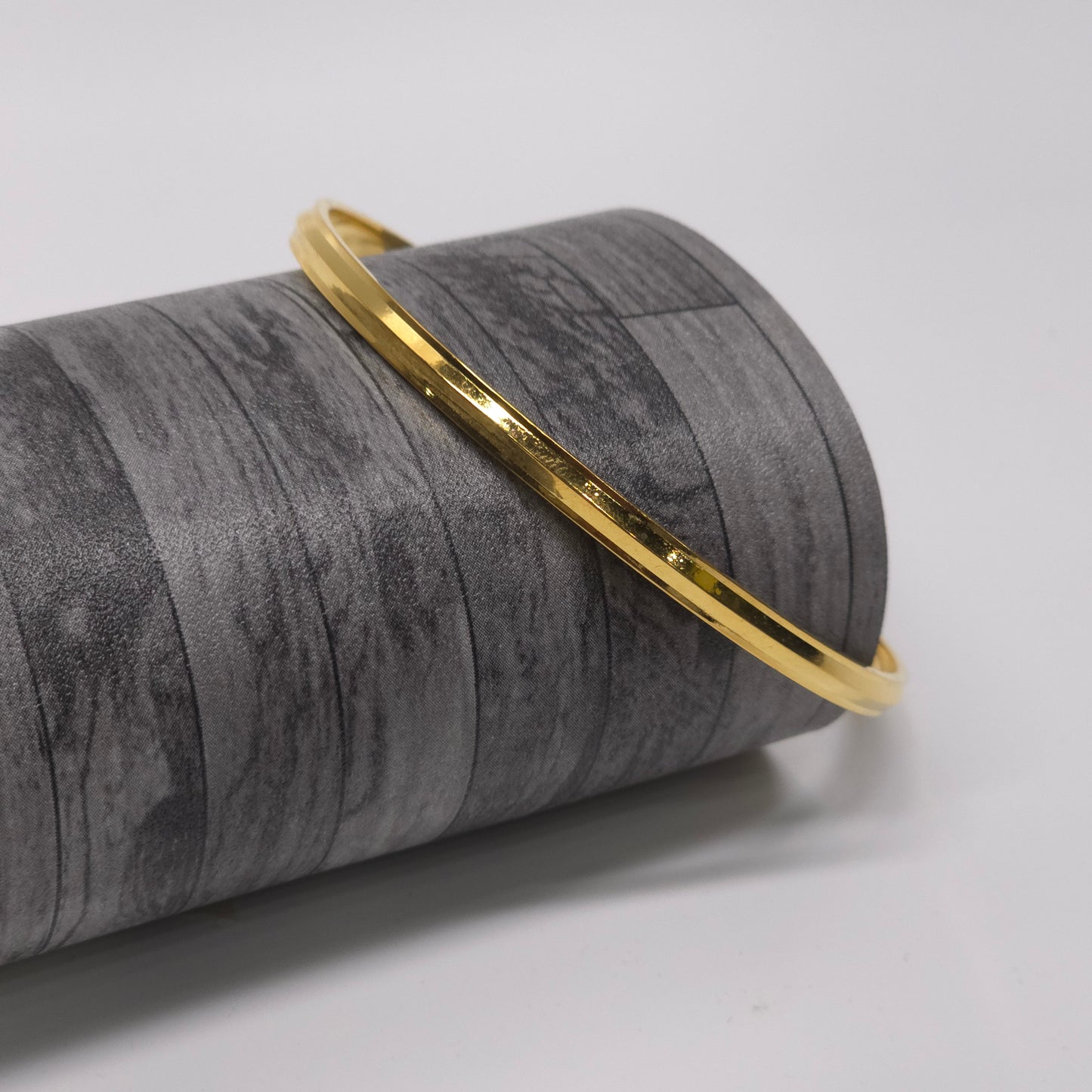 Pure 22kt Hallmarked Gold Gents kada gb005
