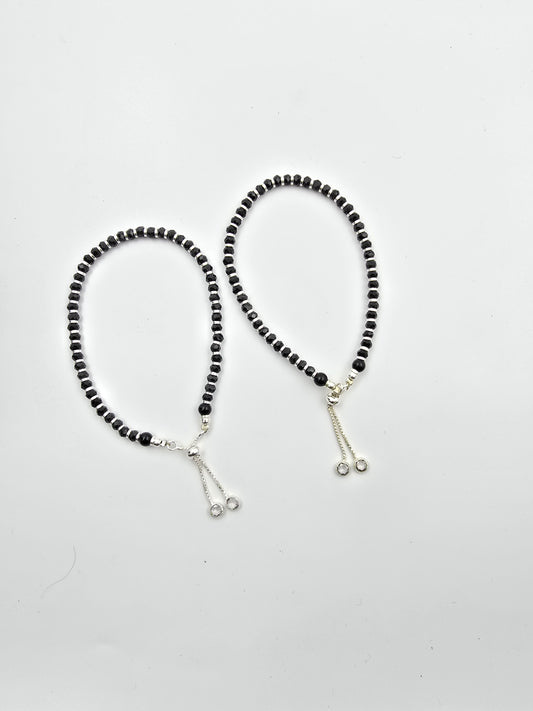 925 Silver Black Beeds Ladies & Teen Adjustable Bracelet