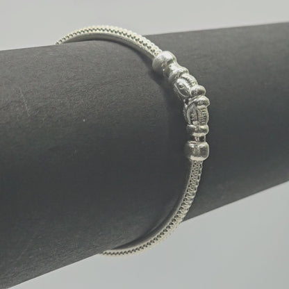 A pure 925 Silver Teen & Ladies Handcrafted  Bracelet