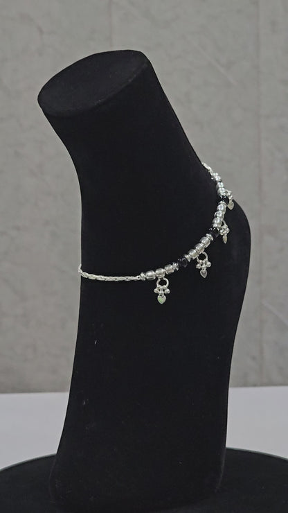 Handcrafted SIlver Nazariya Payal p15