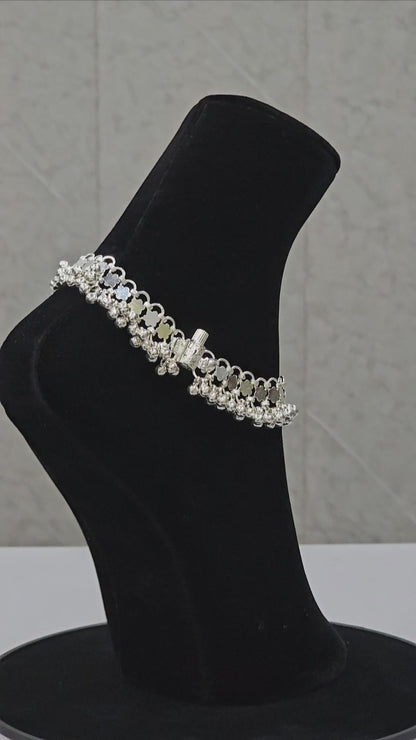 Pure 850 Handcrafted Silver Heavy Weight Payal wt110