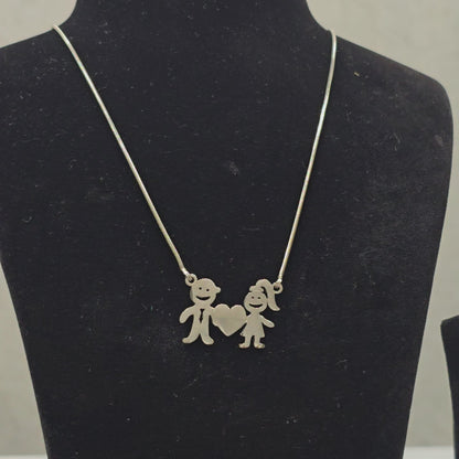 925 Silver  Teen Chain With Couple in Love Pandant