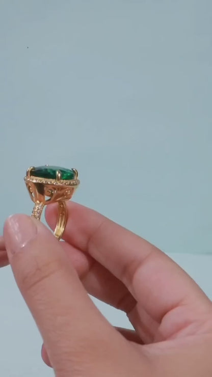 The Green Ball Ring