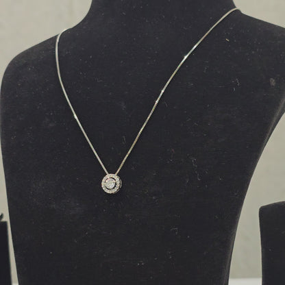 925 SIlver Ladies Chain WIth Round Shape Stoned Pandant